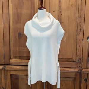 Loft Cream Turtleneck Wool/ Viscose Blend Vest Sz. MD